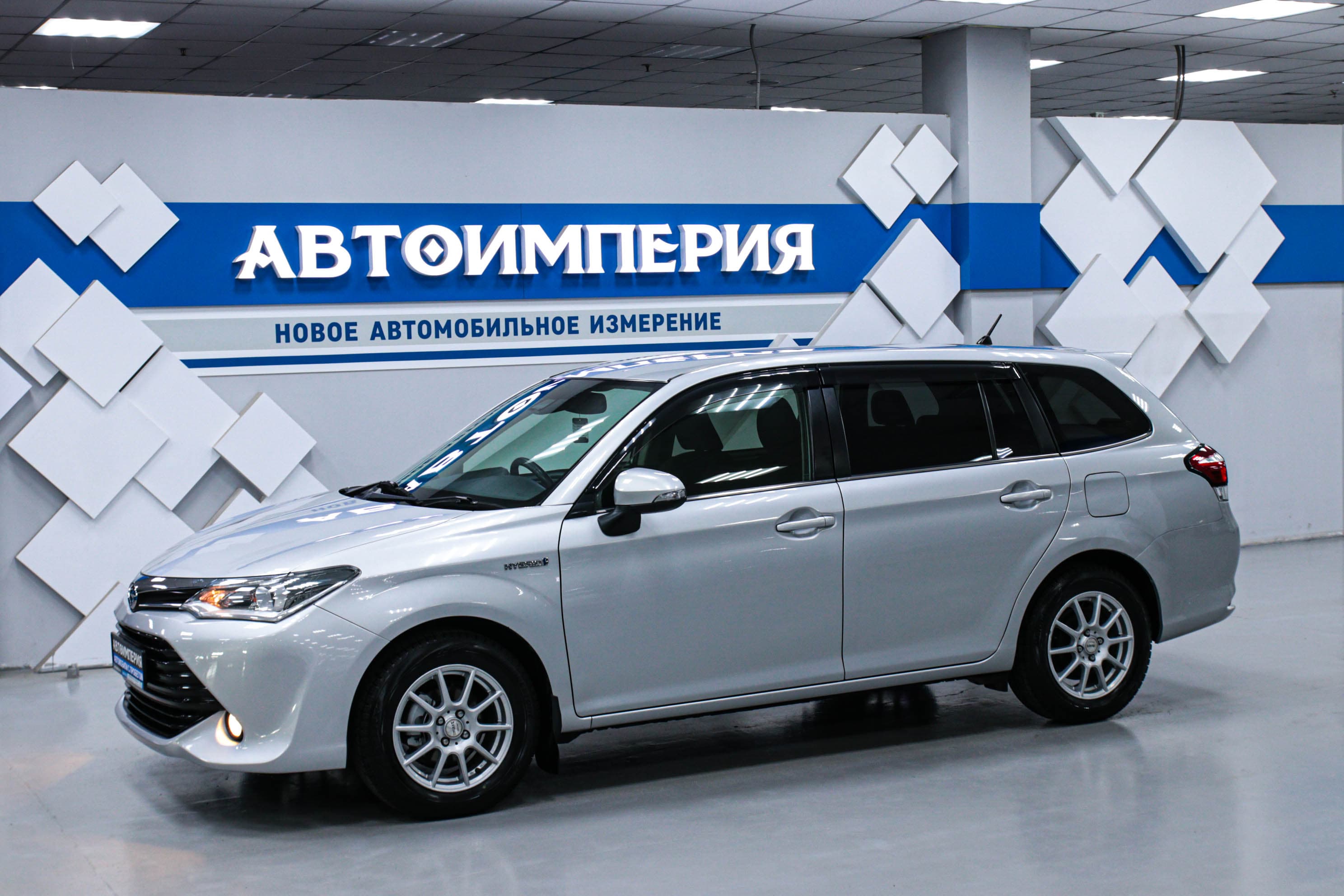 Toyota Corolla Fielder 0